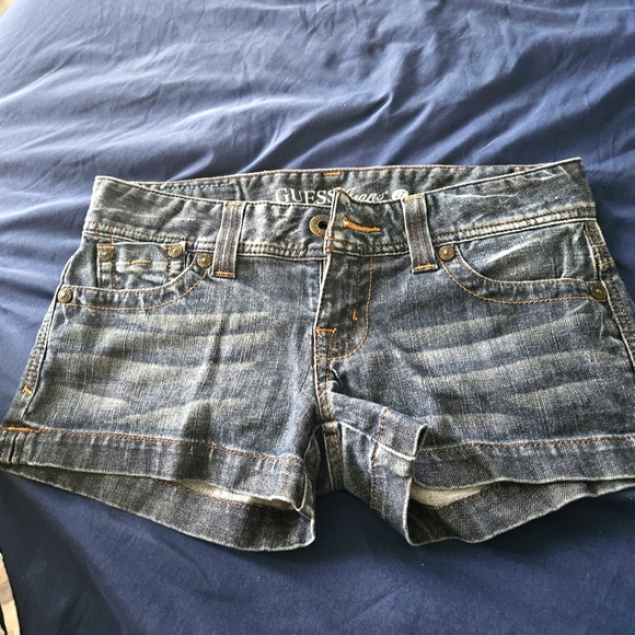 Guess jeans shorts - Picture 1 of 6